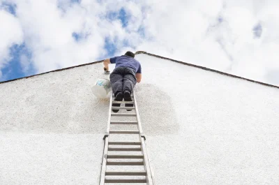 Peinture extérieure à Olmiccia — façades et ravalement