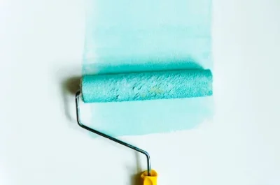 Peinture intérieure à Olmiccia — murs, plafonds et boiseries